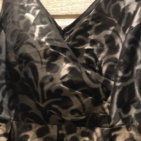 Jessica Howard fit and Flare dress - Picture 2 of 5